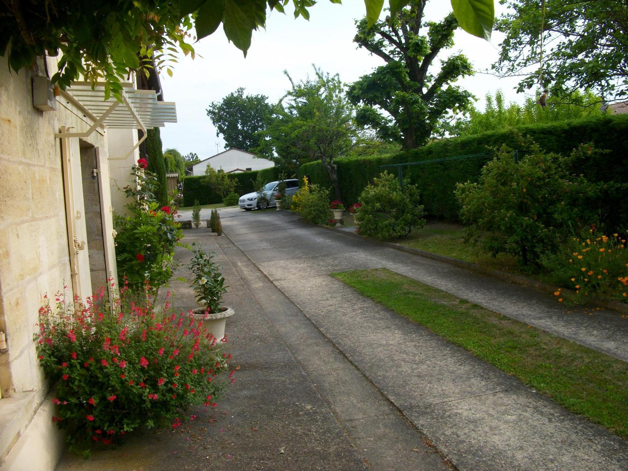 Saint-André-de-CubzacDomaine De Monein住宿加早餐旅馆 外观 照片